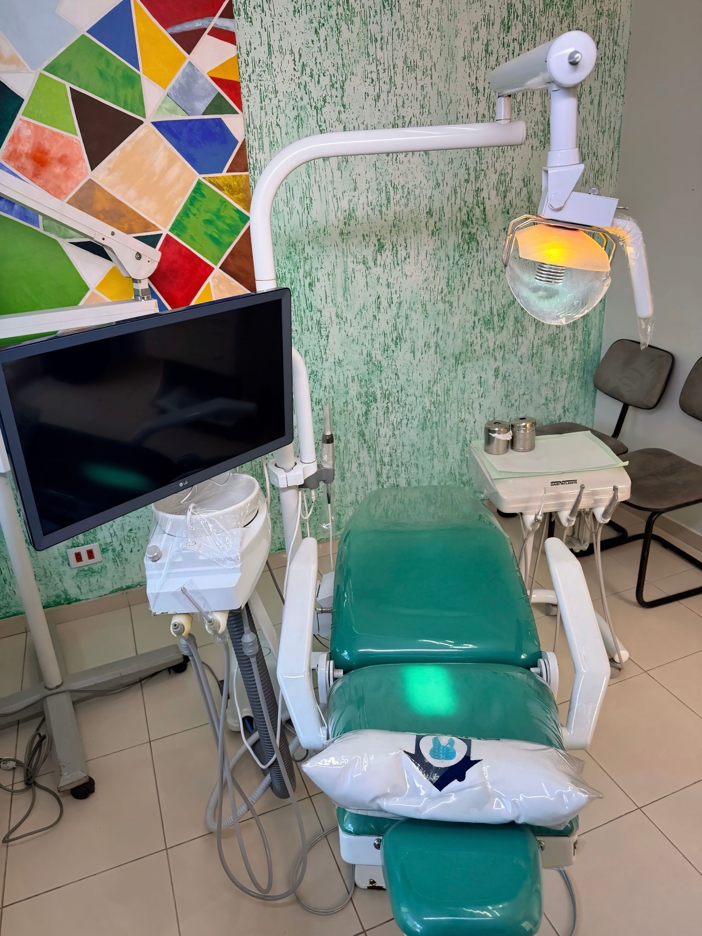 clinic-consultorio3-BQLy_DNH