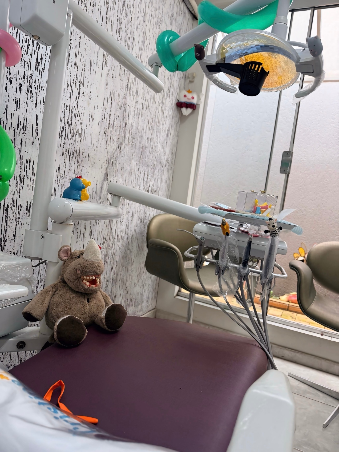 clinic-infantil2-DXCsYCzH